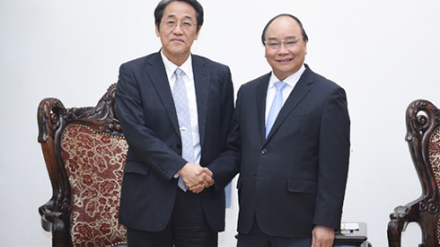 PM Phuc hosts Japan Ambassador