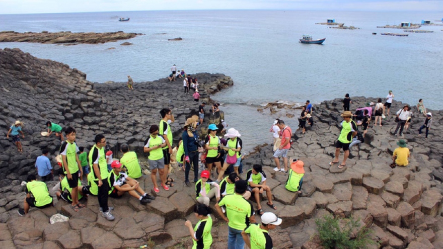 Phu Yen welcomes over 15,500 visitors during holidays 