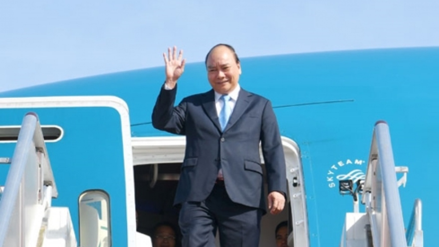 PM Phuc arrives in Papua New Guinea for APEC 26 