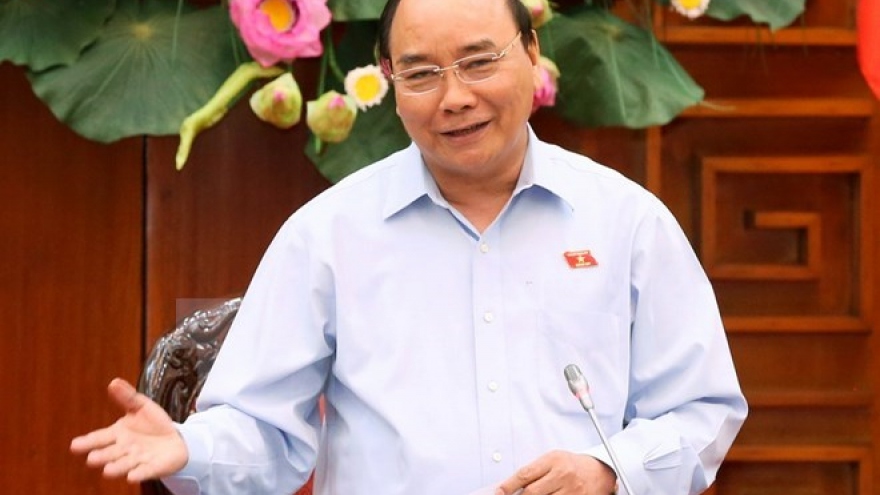 PM leaves for CLV development triangle summit in Cambodia