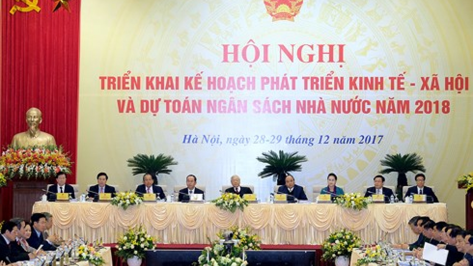 Government leader calls for greater anti-corruption efforts