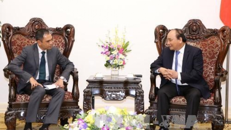Prime Minister hosts Malaysian, Thai ambassadors