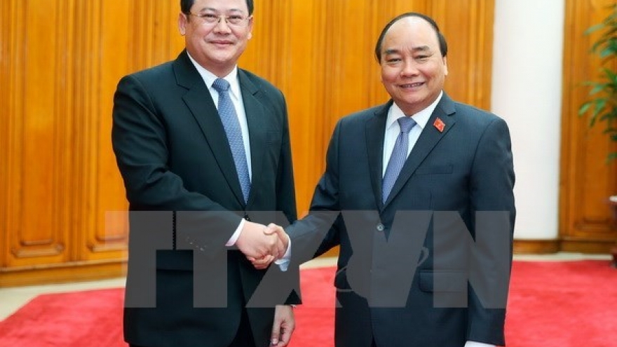 Laos, Vietnam should accelerate investment projects