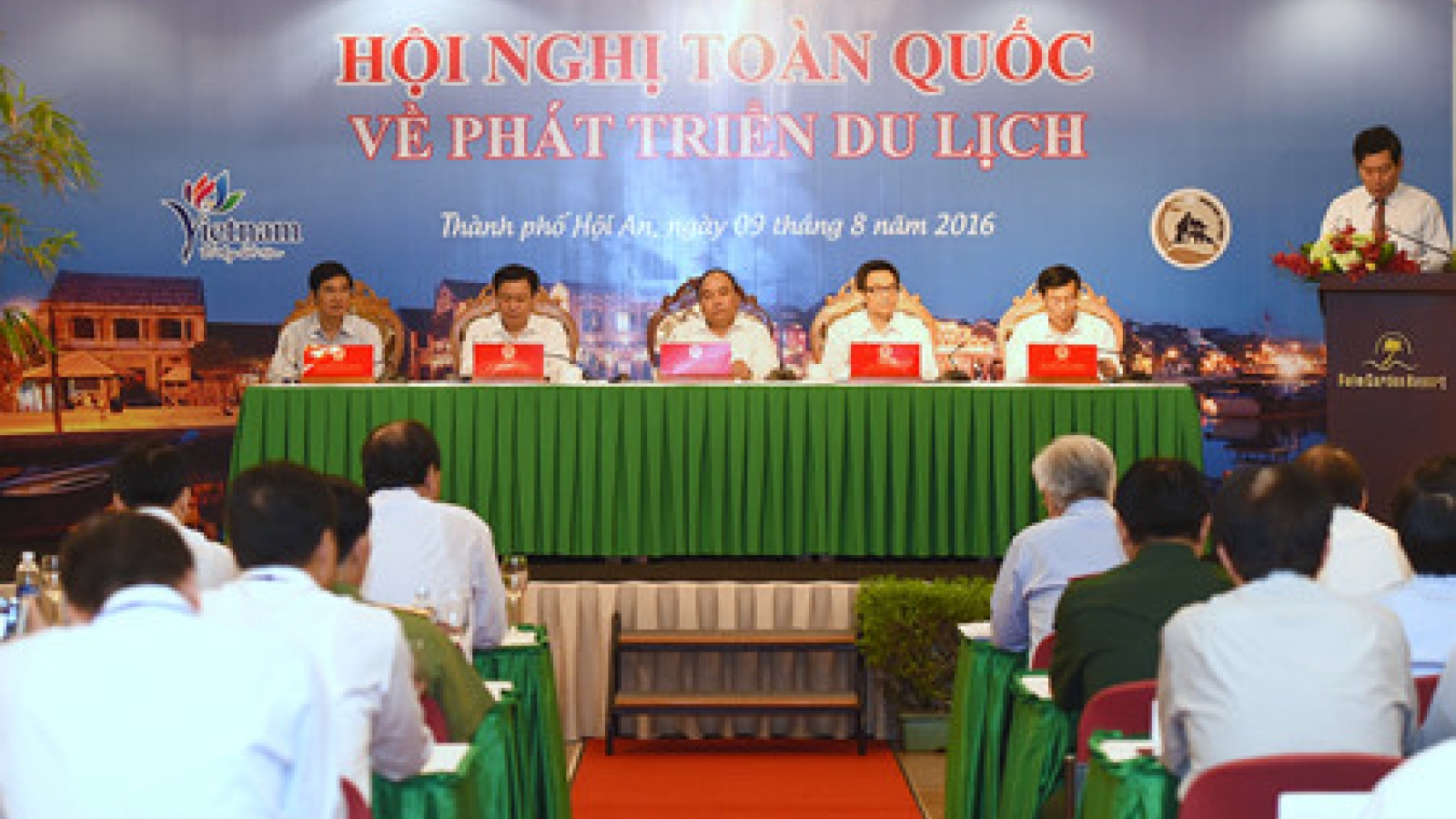 PM devises measures for tourism to contribute 10% to GDP