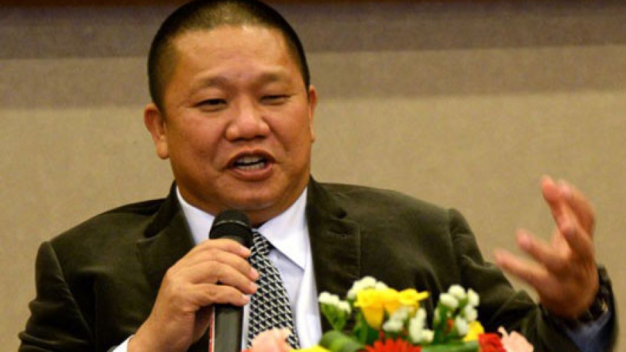 
        Hoa Sen chairman to compete at WEOY Award
                              