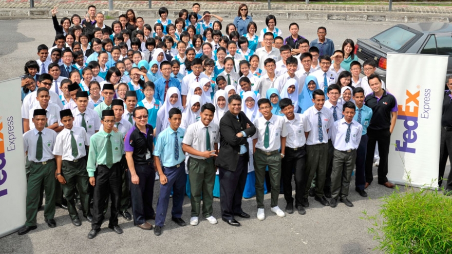 Local students advance to Asia-Pacific Trade Challenge finals 