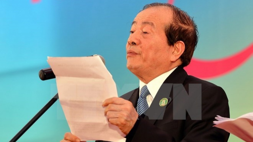 Vietnamese Poetry Day to be observed as festival