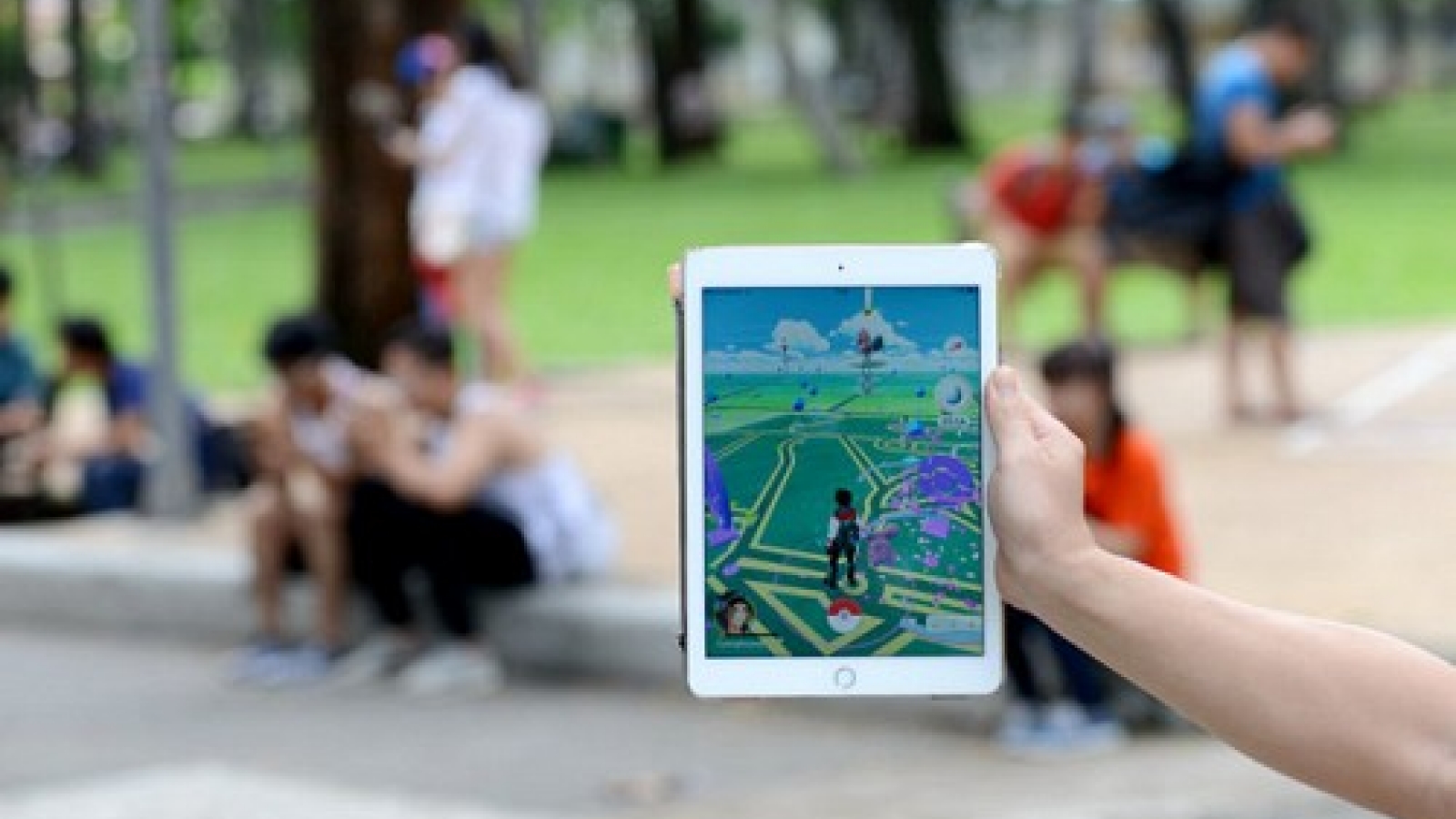 Pokémon GO addicts abuse Google Map Maker, ruining national map