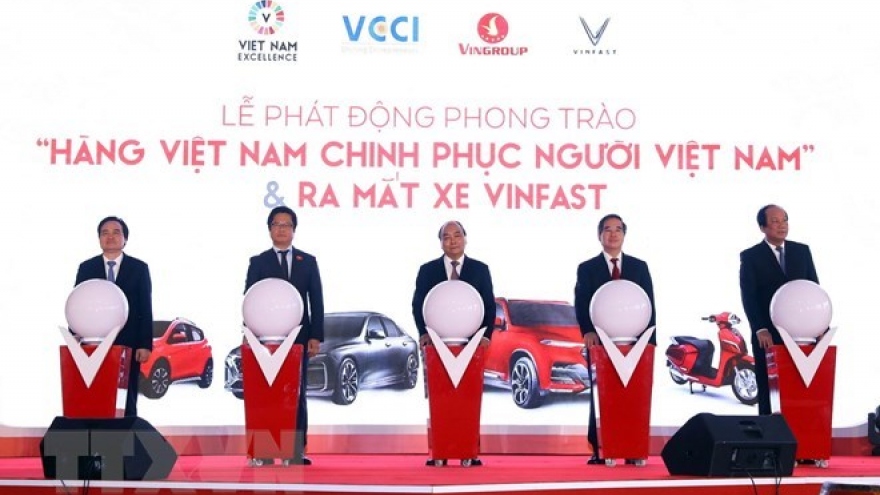 Prime Minister witnesses debut of VinFast automobile models