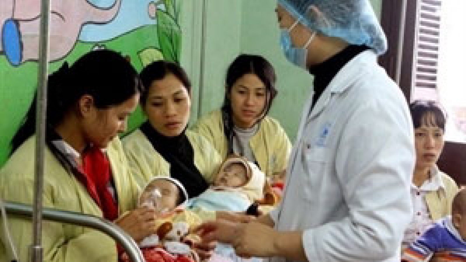 Public healthcare goes long way after “Doi Moi”