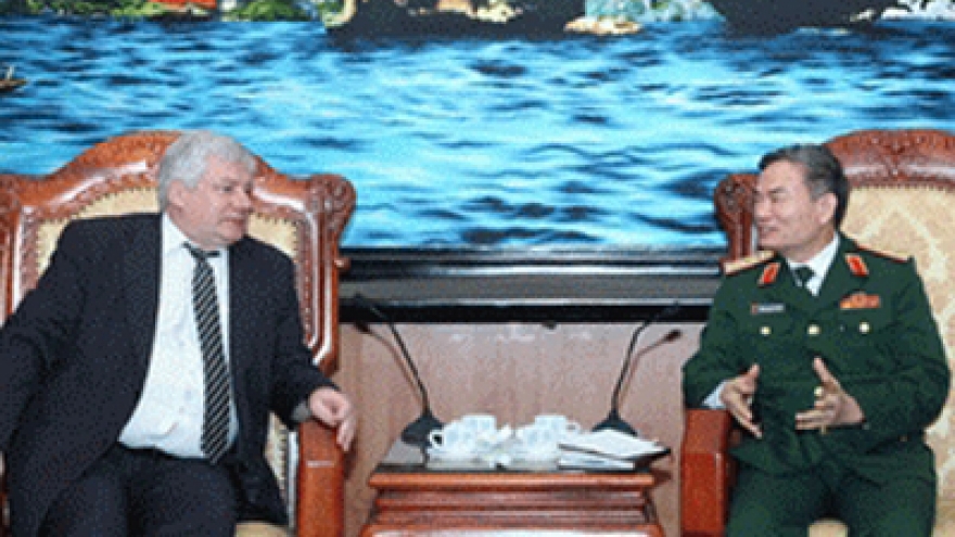 Russia, Vietnam promote military cooperation
