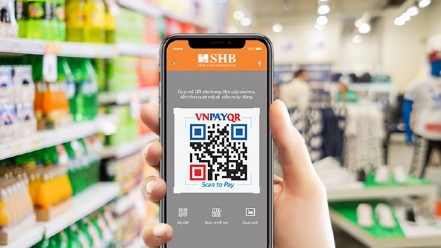 Vietnam looks to develop cashless payment
