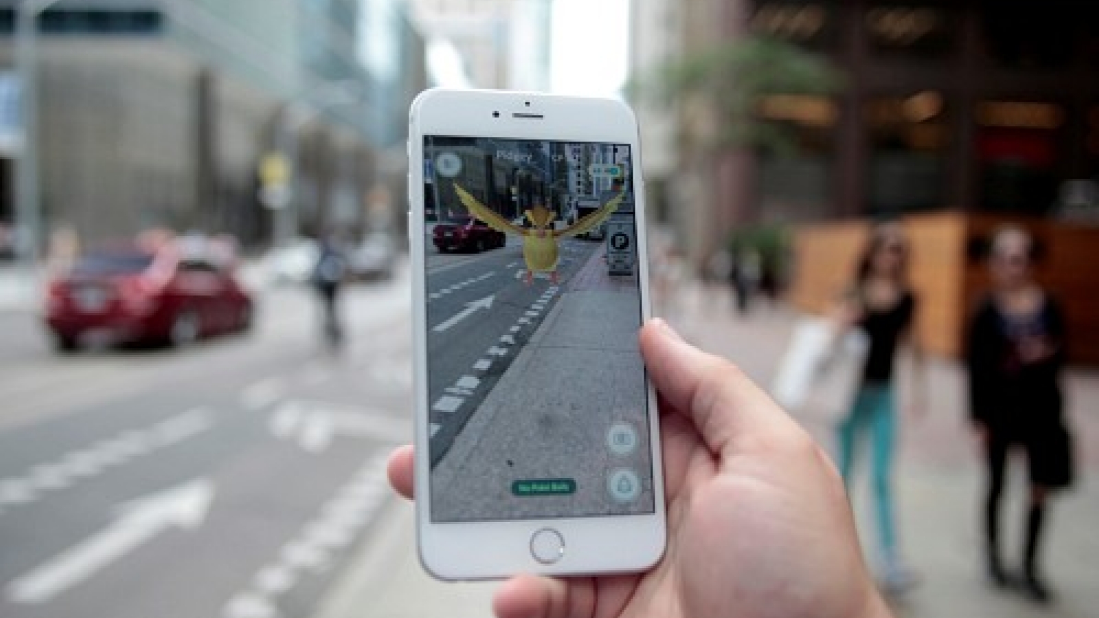 Attention trainers: Pokémon GO is now available in Vietnam