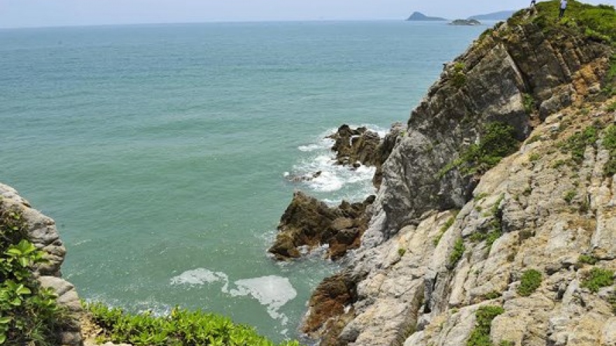 Quan Lan becomes more attractive to holidaymakers