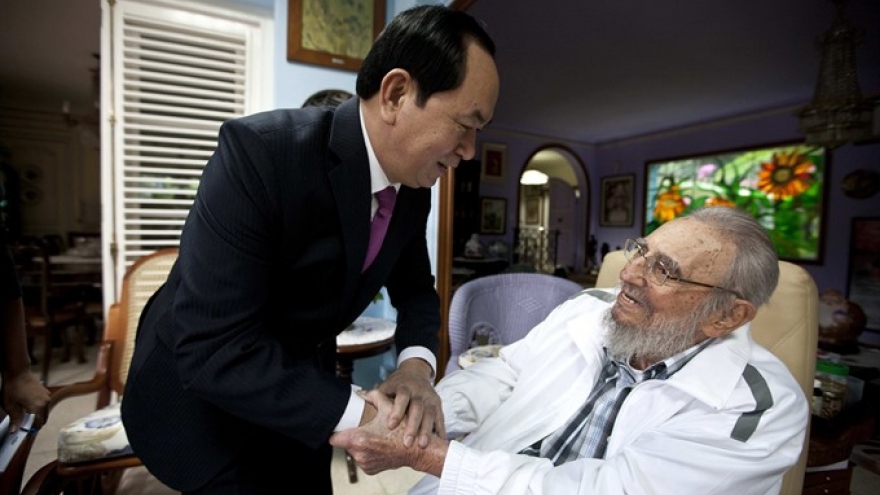 President Quang meets Cuban leader Fidel Castro
