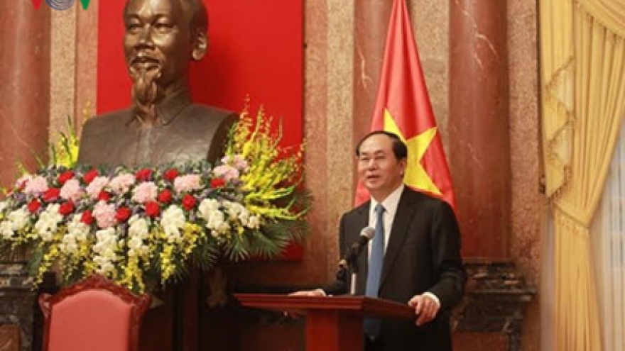President meets new Professors, Associate Professors