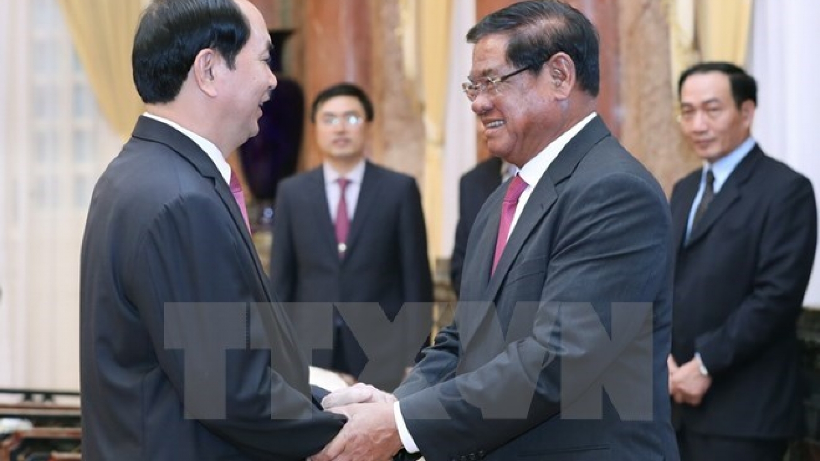 President lauds Vietnam-Cambodia security ties