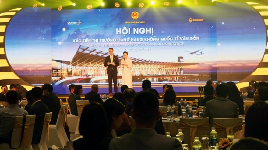 Quang Ninh works to attract flights to Van Don int’l airport