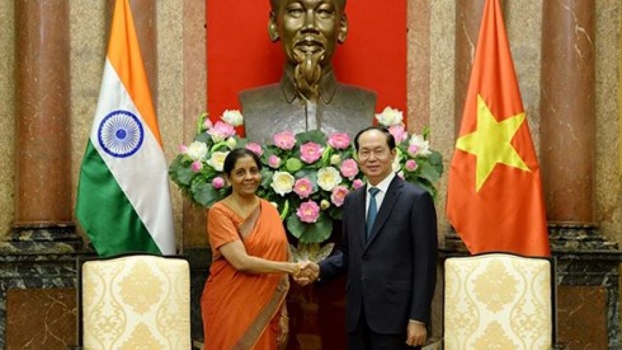 President shows elation at flourishing Vietnam-India friendship