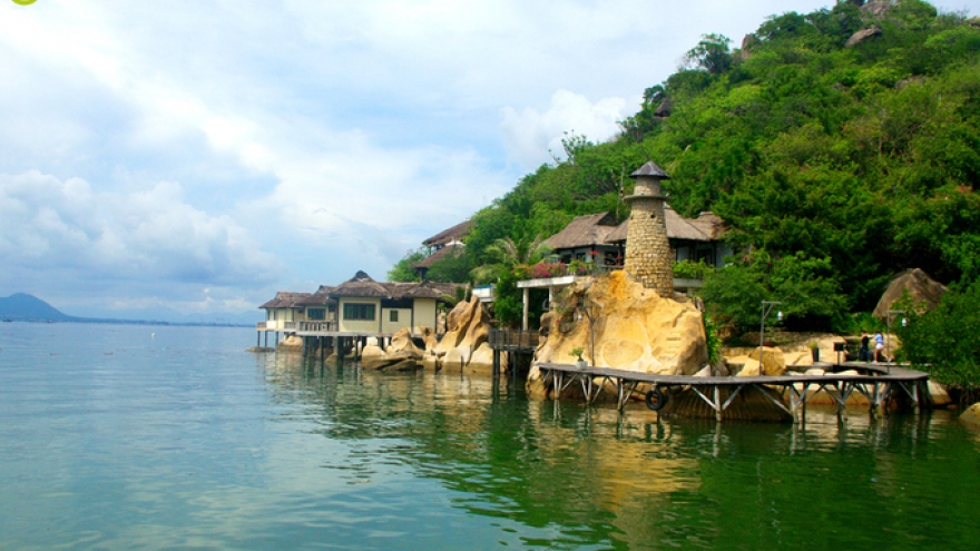 Most scenic coastal road in Vietnam