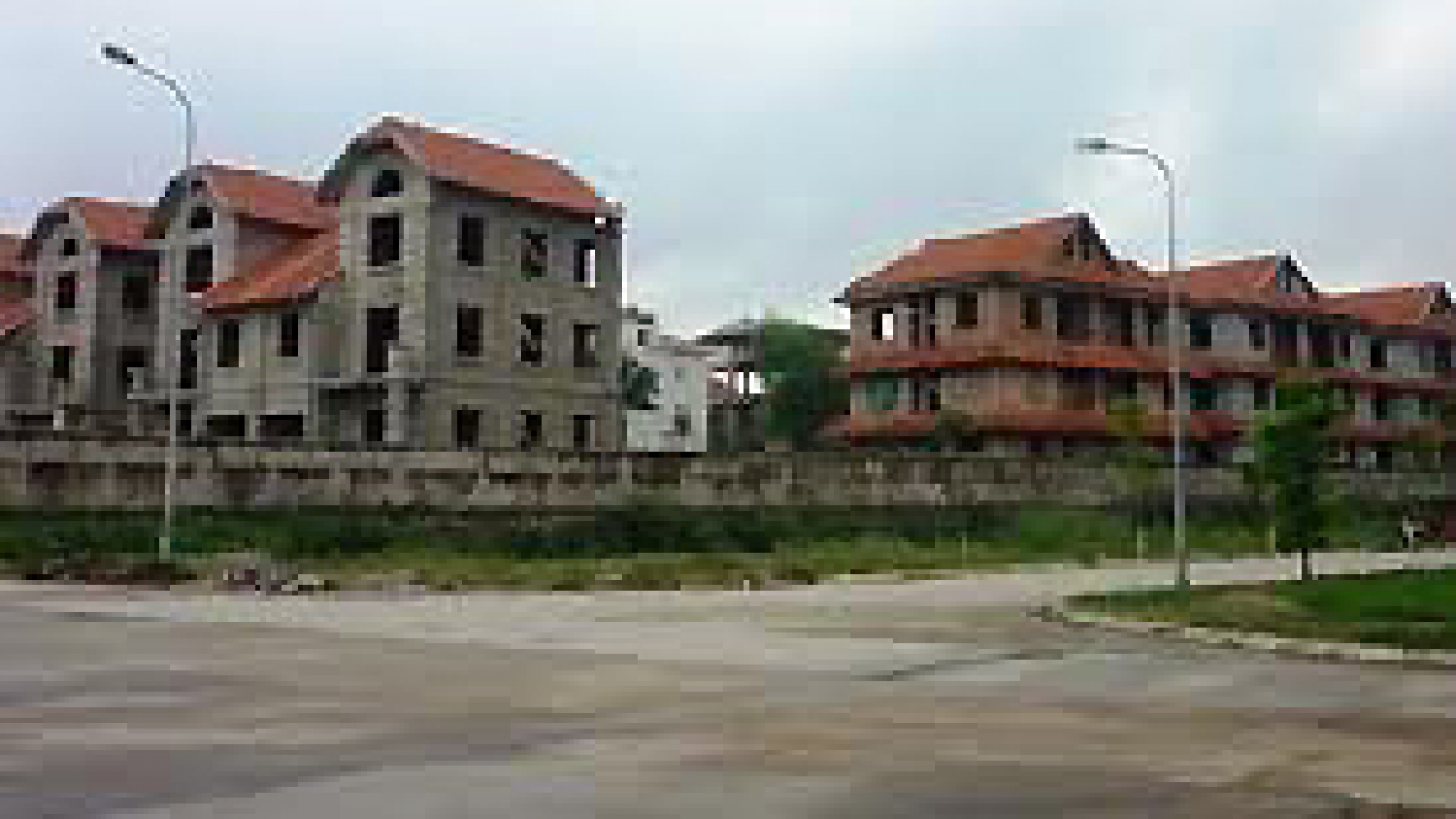 Singaporean investors keen on local real estate market