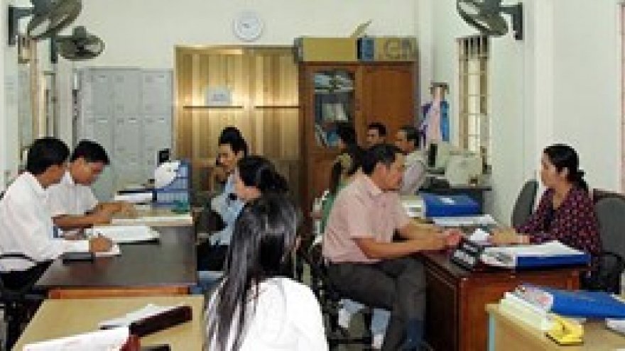 Lawmakers debate public grievances