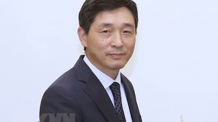 RoK ambassador awarded Vietnam’s friendship medal