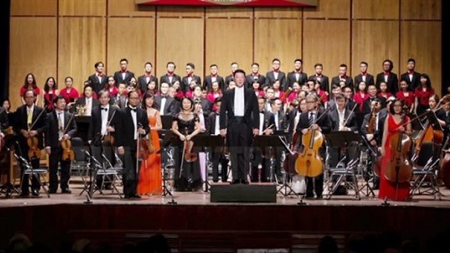 Rock Symphony concert celebrates Opera House’s founding