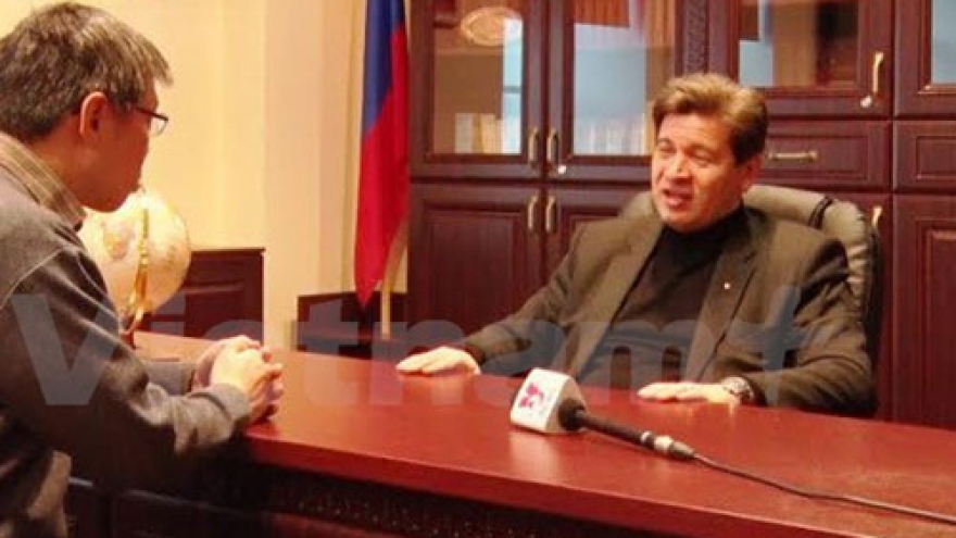 Russian scholar hails Vietnam’s policy on protecting national interest