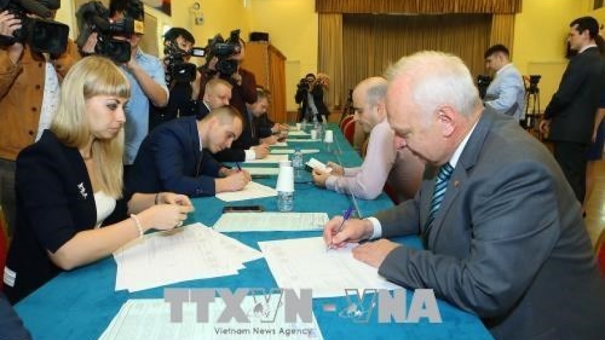 Russians in Vietnam cast ballots in presidential election