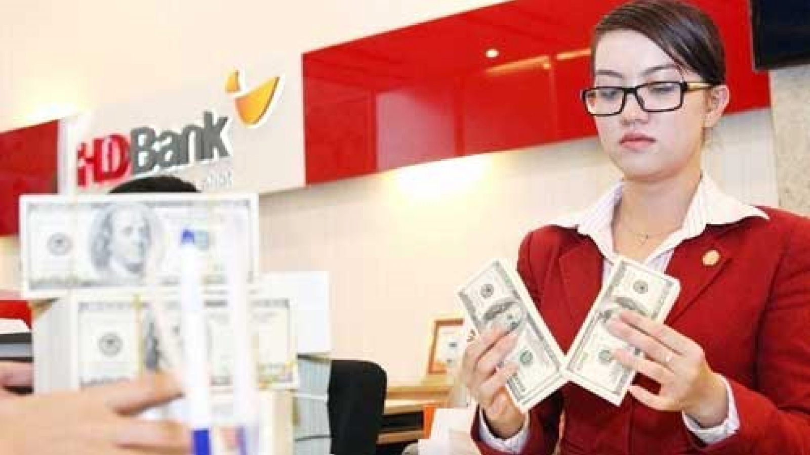 SBV adjusts compulsory reserves, a sign of 2016 monetary policy