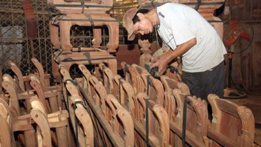 
        SMEs urged to get ready for ASEAN EC
                              