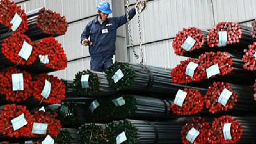 Steel sector struggles to escape rut 