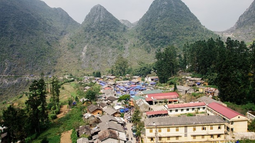 Ethnic minority market in northern Ha Giang Province
