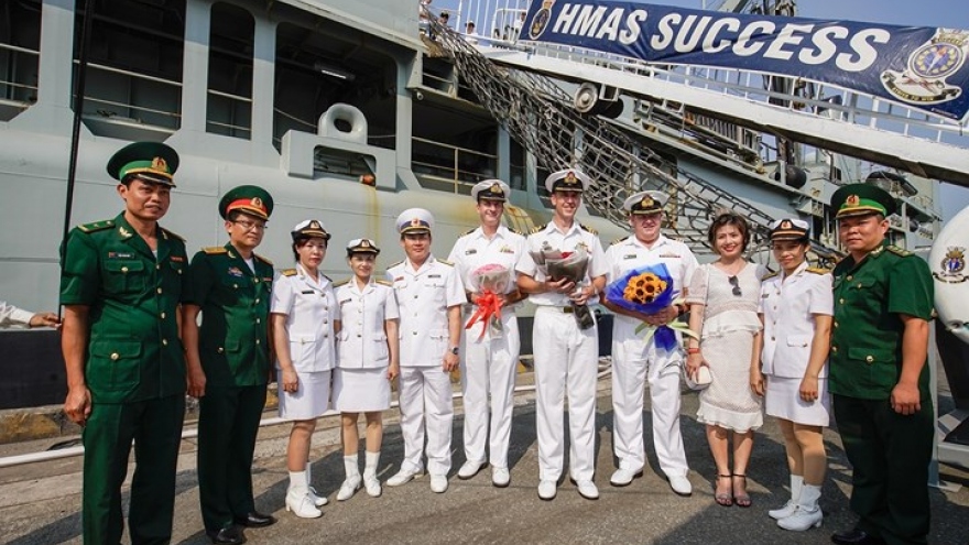 Ceremony welcoming Australian naval ships to HCM City