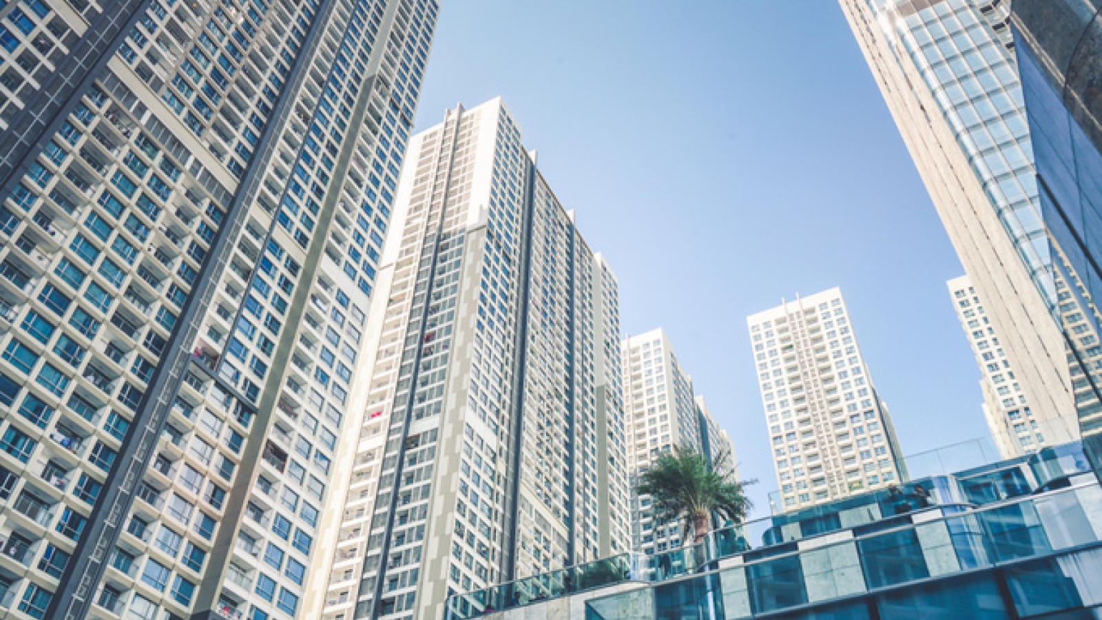 HCMC real estate market spirals downward