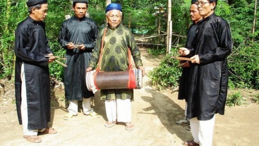 “Sac bua” singing recognised as national intangible cultural heritage