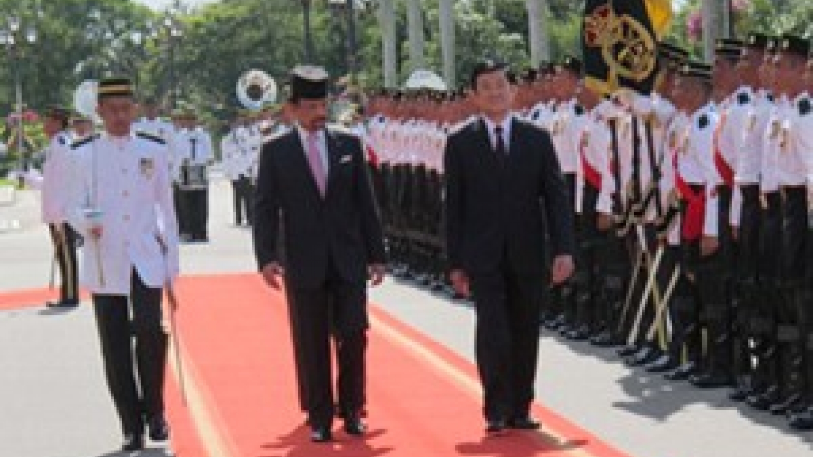 President Sang meets voters in HCM City