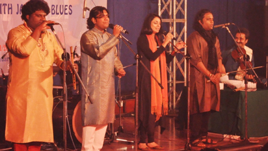 Night concert promotes Vietnam-India ties  