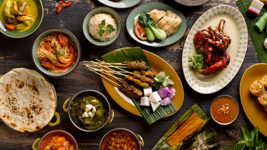 Singaporean cuisine tabled in HCM City
