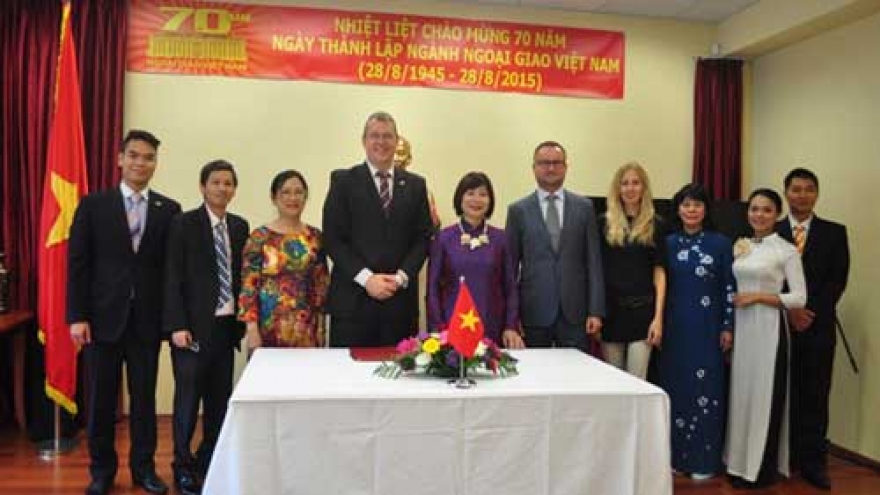 Support for Vietnamese IT business in Slovakia