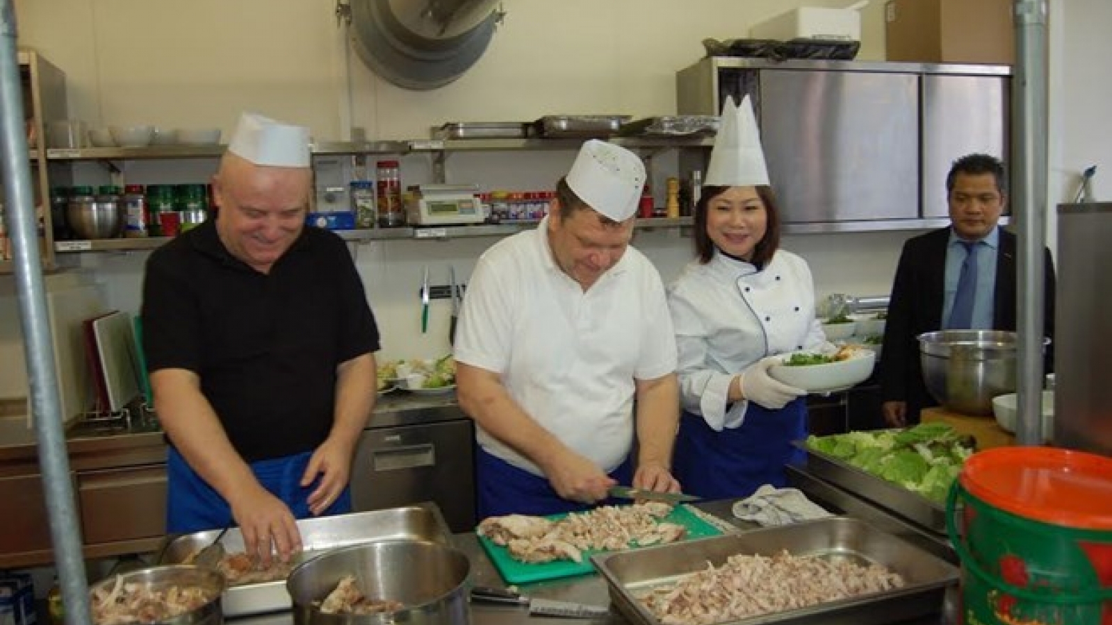Cultural day features Vietnamese cuisine in Slovakia