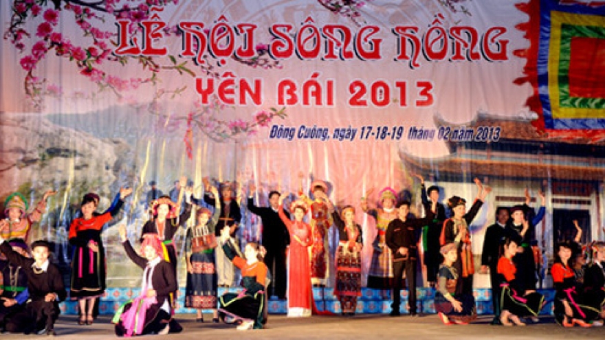 Yen Bai hosts 2013 Red River Festival