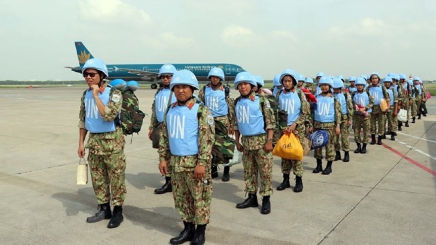 Second group of VN’s peacekeeping force sets off for South Sudan