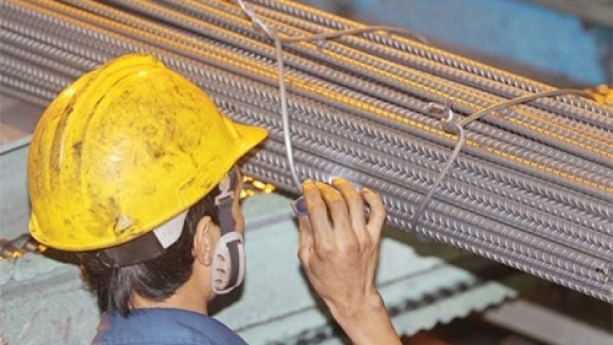 
        Steel shares rise, riding on high hopes
                              