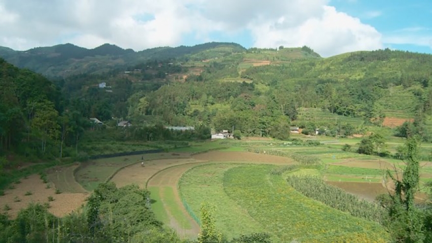 Bac Ha offers natural beauty, ethnic culture exploration