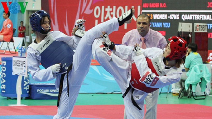 ASIAD 17: Vietnam wins two bronze medals in taekwondo