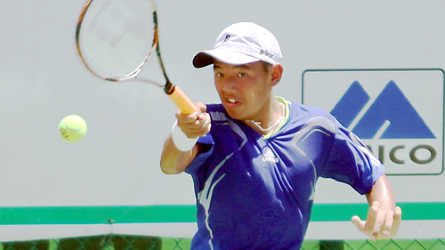 Teenager claims national title