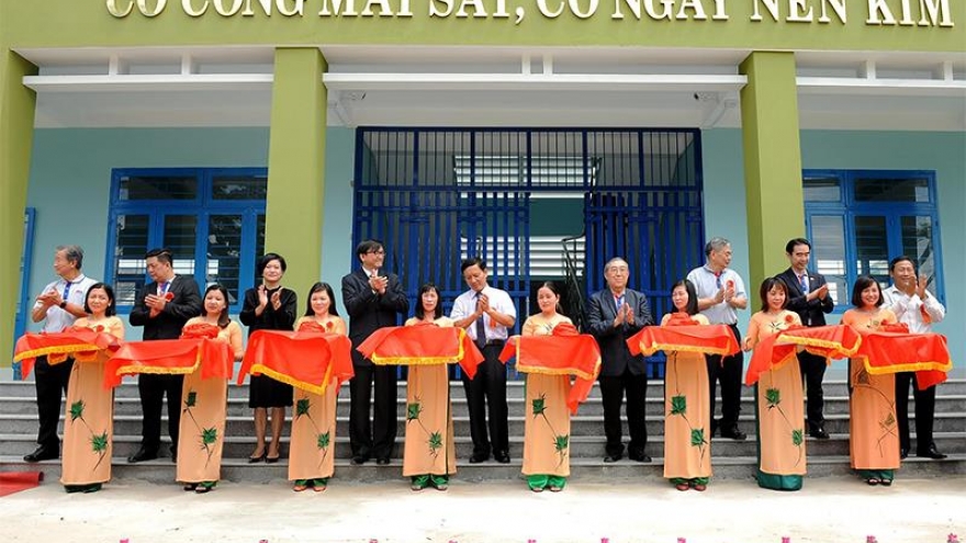 Thai group helps build more classrooms in Quang Nam