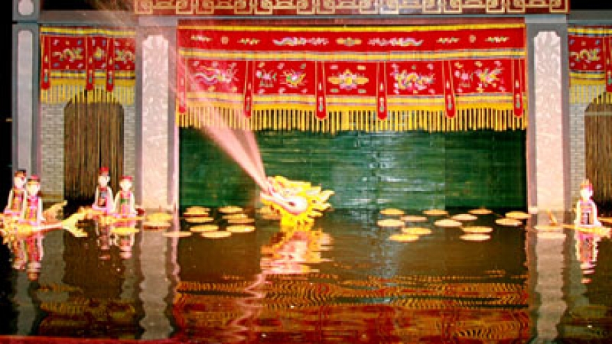 Hanoi Water Puppetry Theatre gets Asian record